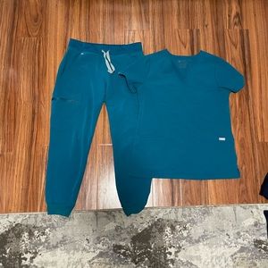 Figs Caribbean scrubs